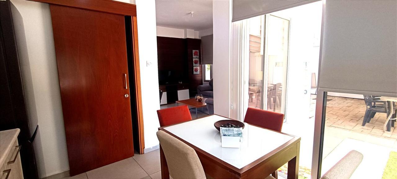 Colonial Villa 32 Perivolia Luaran gambar